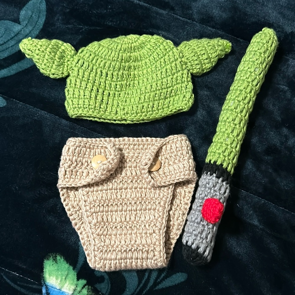 Baby yoda newborn outfit